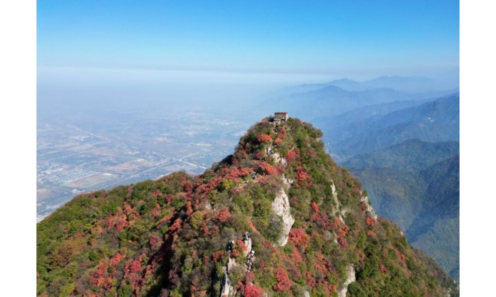 autumn-in-china-is-seriously-underrated:-4-stunning-destinations-to-see